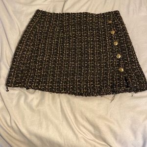 Forvever 21 Black and Gold Skirt
